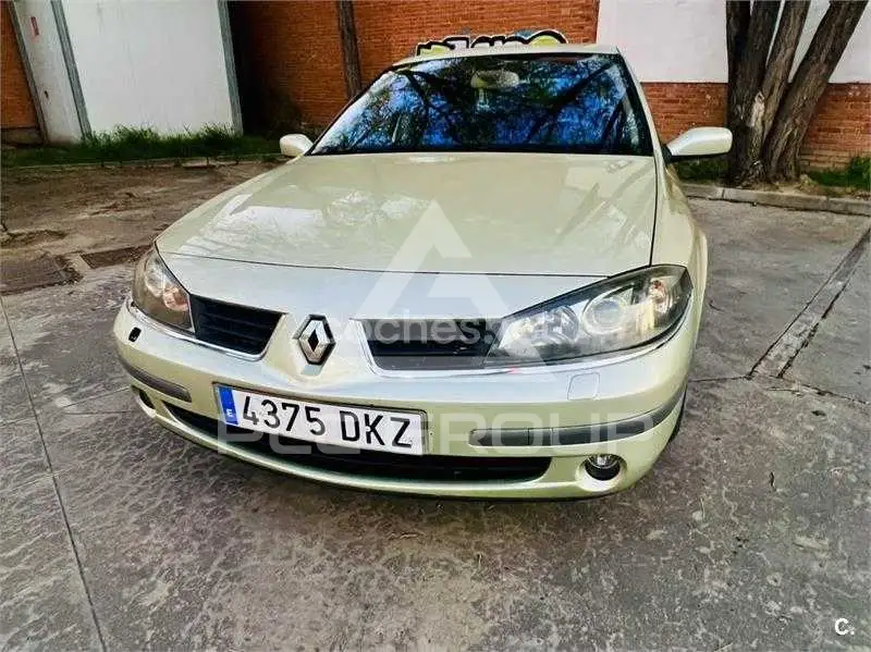 2005 Renault Laguna