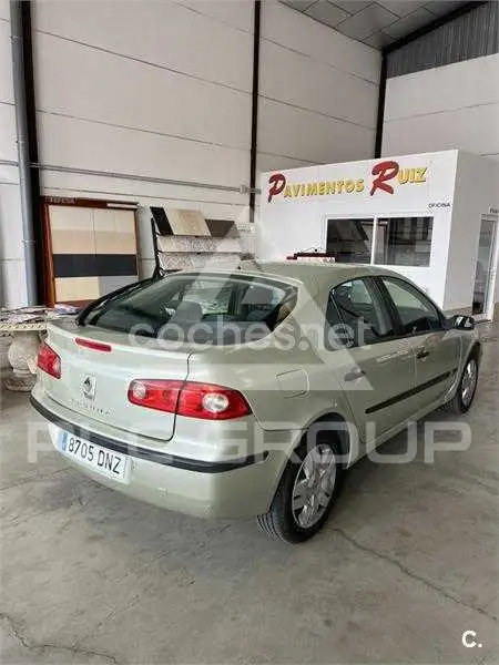 2005 Renault Laguna