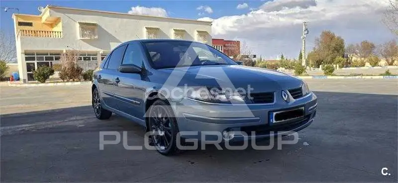 2005 Renault Laguna