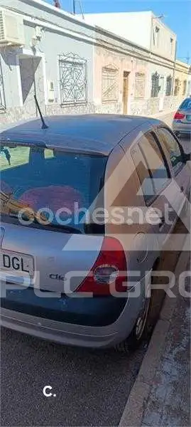 2005 Renault Clio
