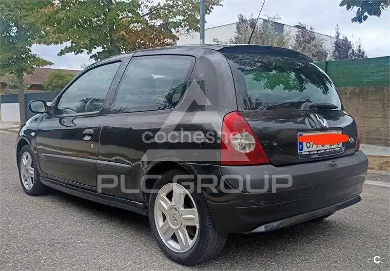 2005 Renault Clio