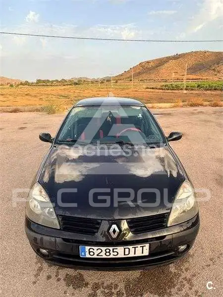 2005 Renault Clio