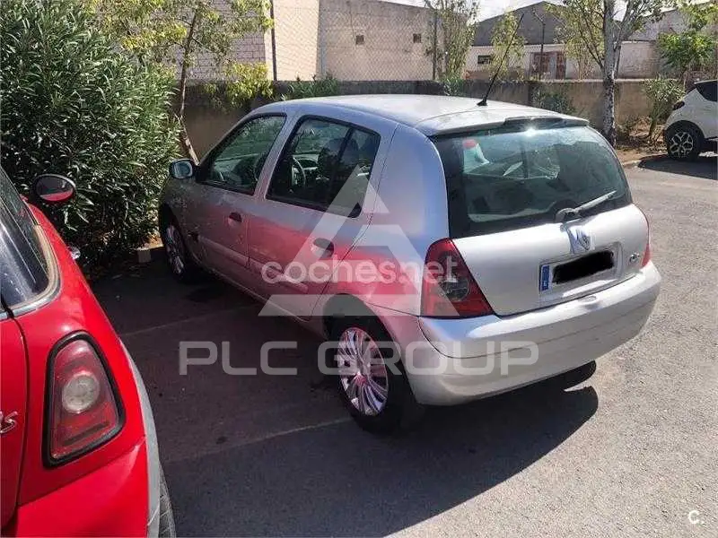 2005 Renault Clio