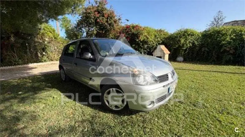2005 Renault Clio