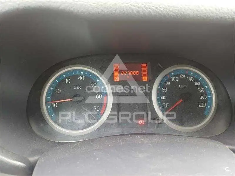 2005 Renault Clio