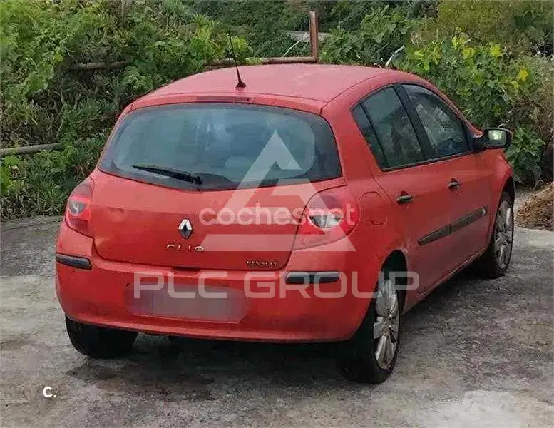 2005 Renault Clio