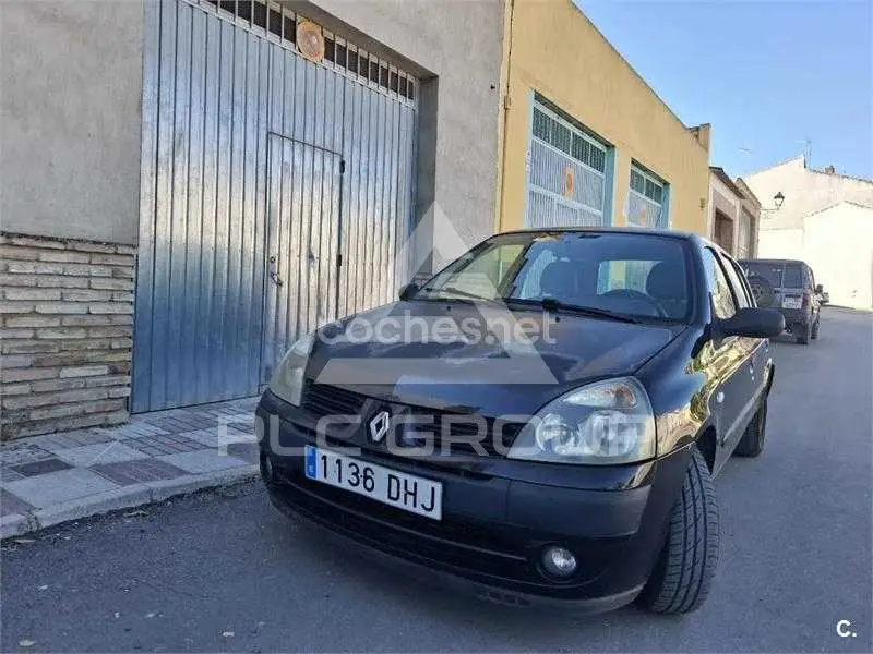 2005 Renault Clio
