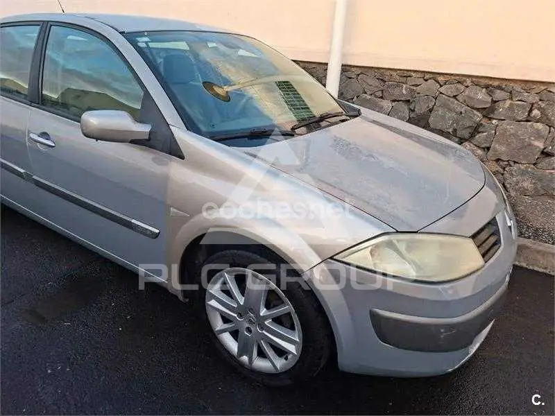 2005 Renault Megane