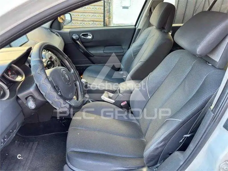 2005 Renault Megane