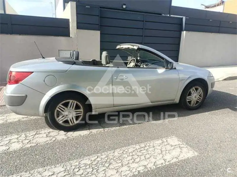 2005 Renault Megane