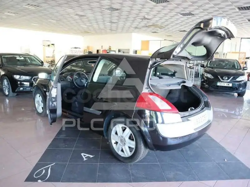 2005 Renault Megane