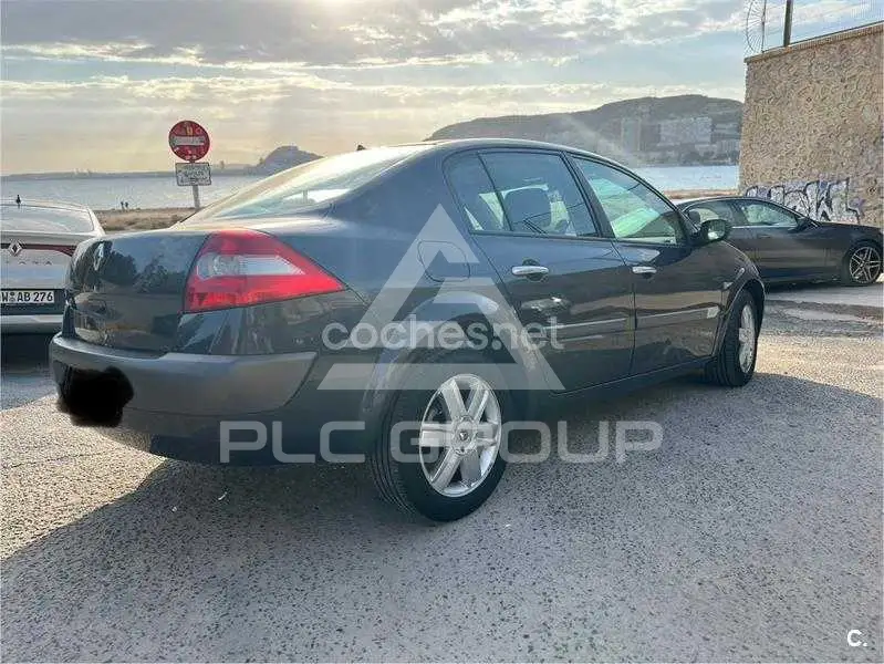2005 Renault Megane