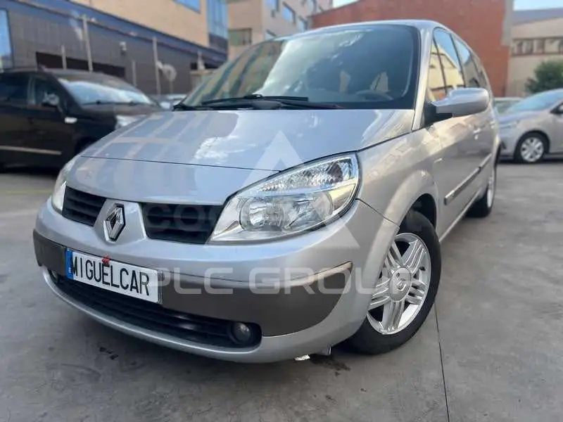 2005 Renault Grand Scenic