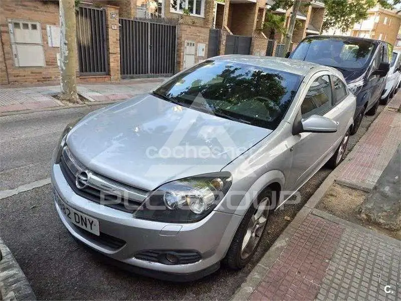 2005 Opel Astra