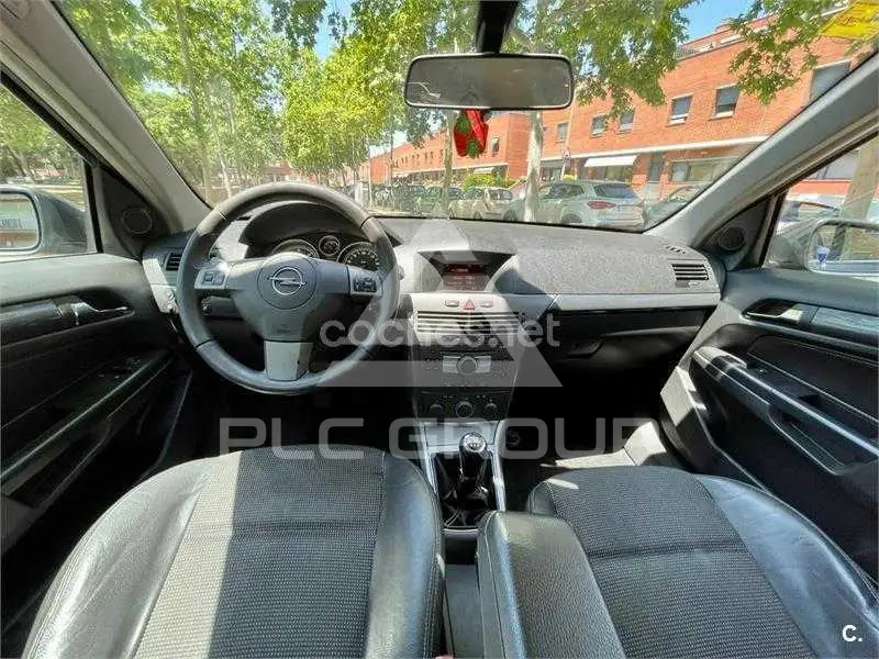 2005 Opel Astra