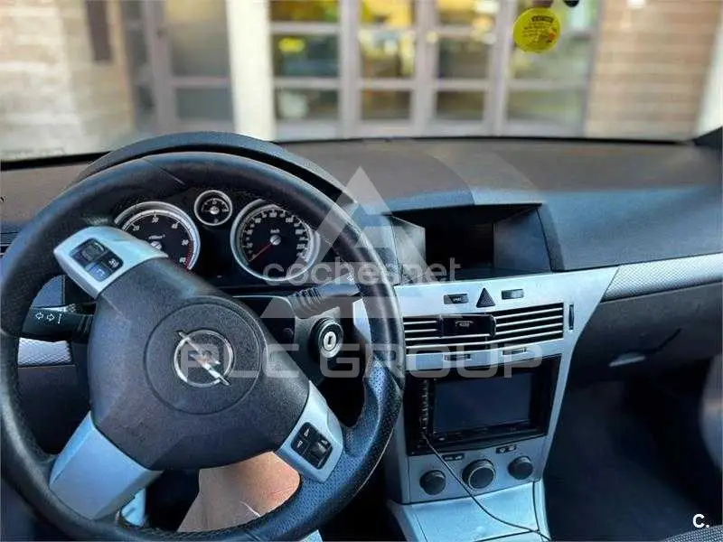 2005 Opel Astra