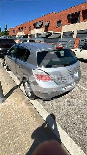 2005 Opel Astra
