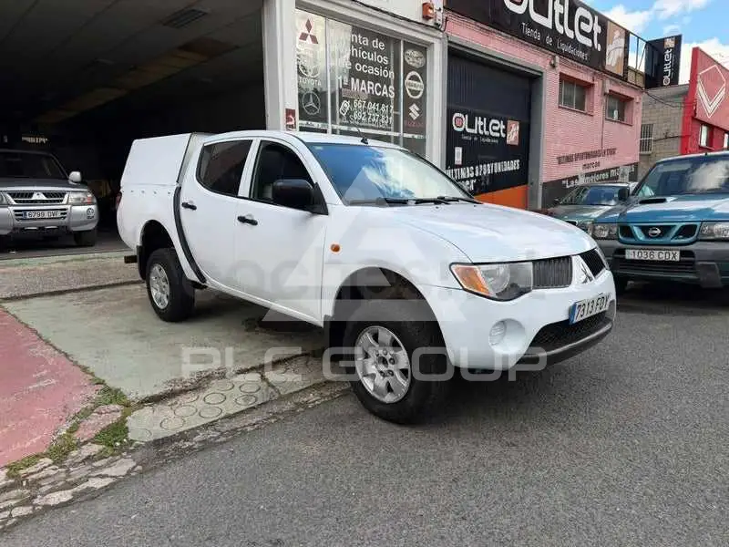 2006 Mitsubishi L200