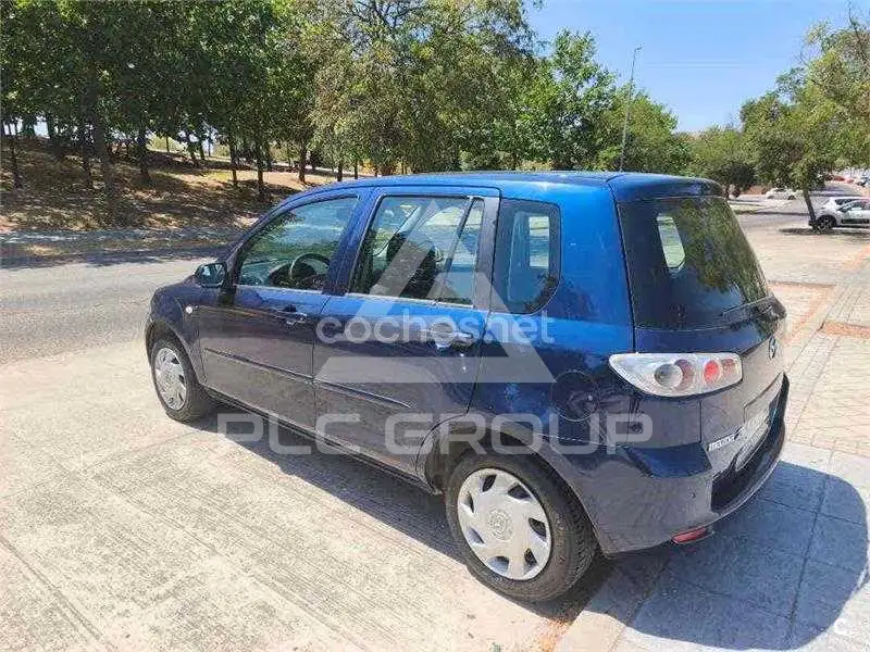2006 Mazda 2