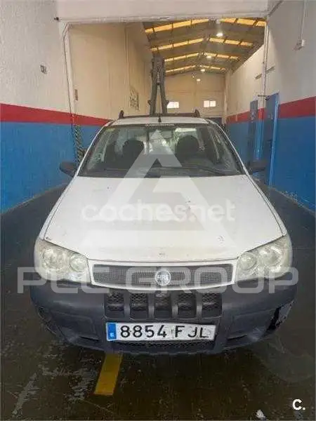 2006 Fiat Strada