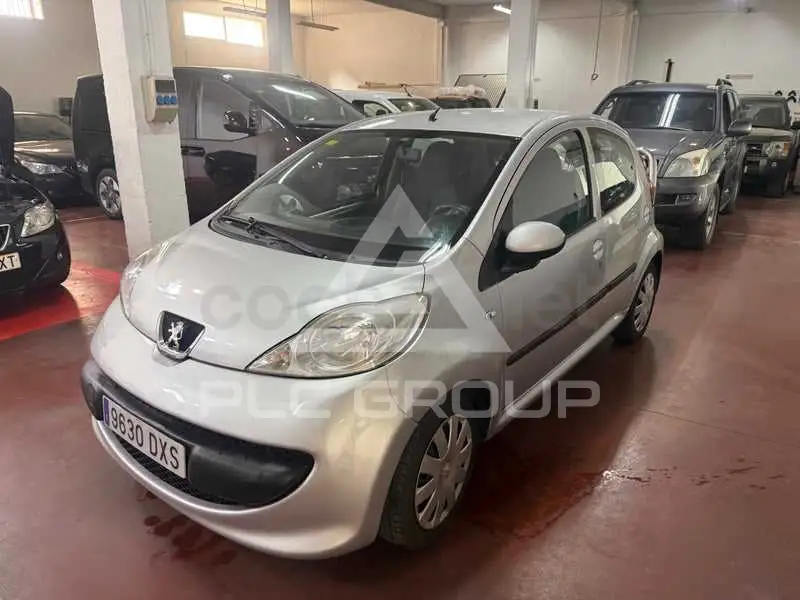 2006 Peugeot 107