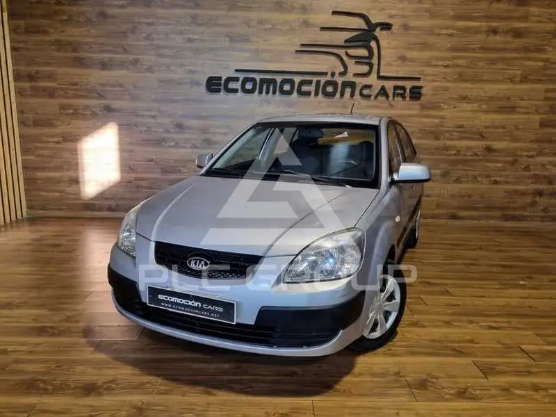 2006 KIA Rio