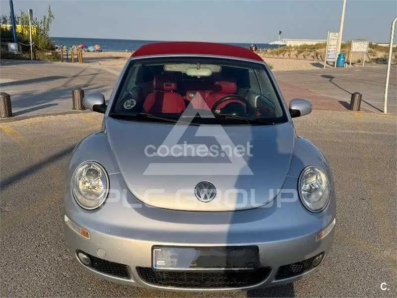 2006 Volkswagen BEETLE