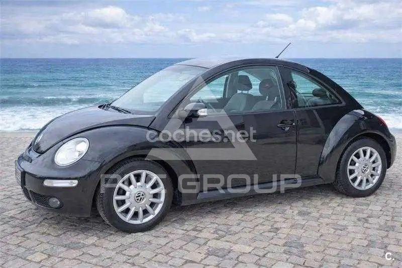 2006 Volkswagen BEETLE