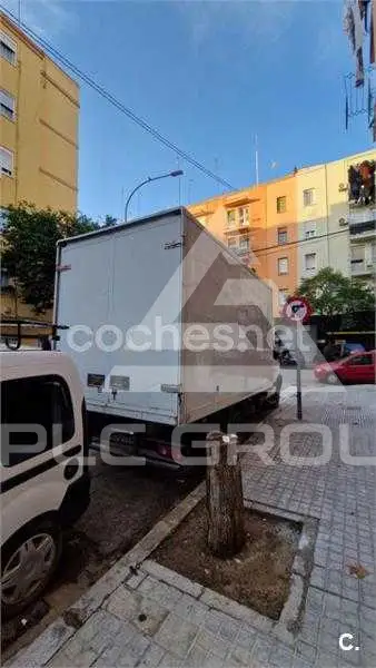 2006 Renault Master