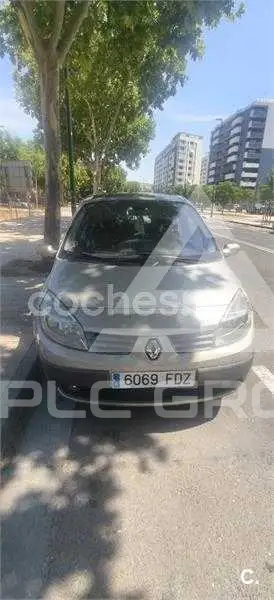 2006 Renault Scenic