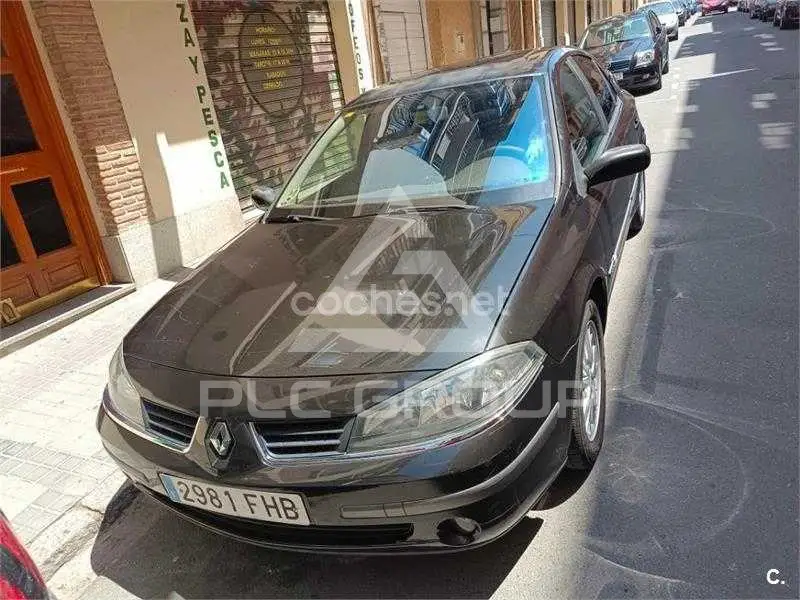 2006 Renault Laguna