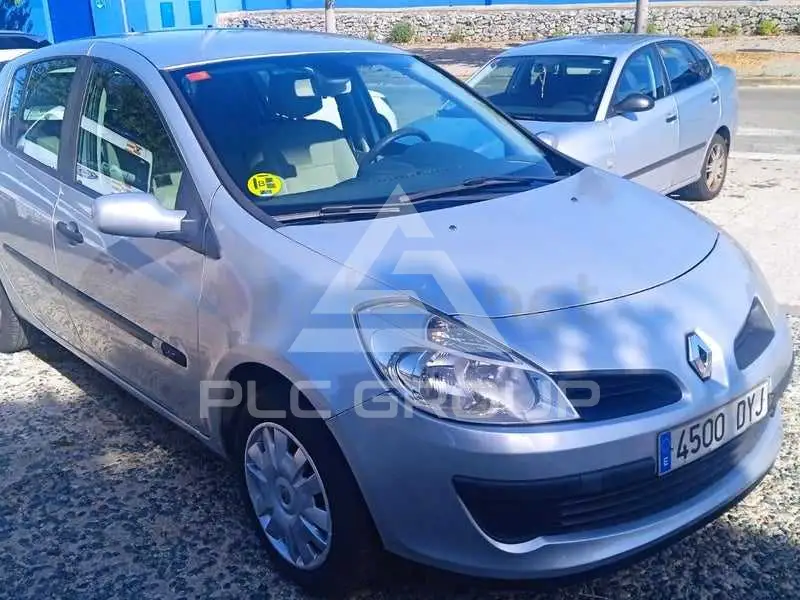 2006 Renault Clio