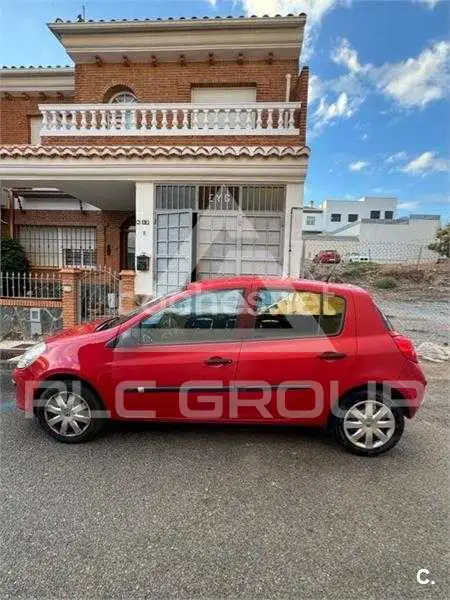 2006 Renault Clio