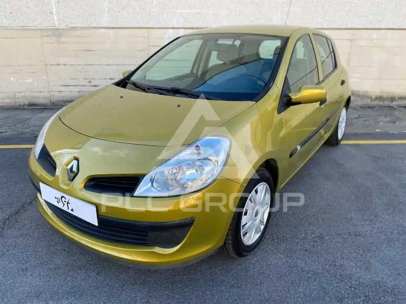2006 Renault Clio