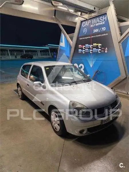 2006 Renault Clio