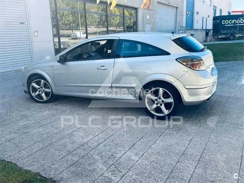 2006 Opel Astra