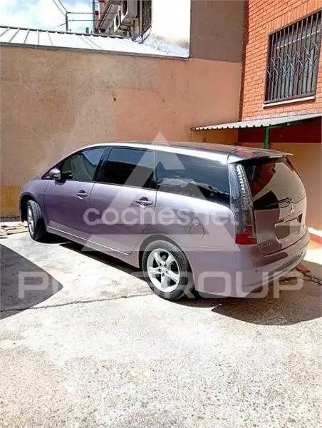 2007 Mitsubishi Grandis