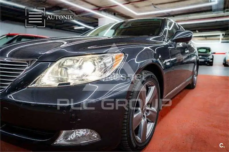 2007 Lexus LS460