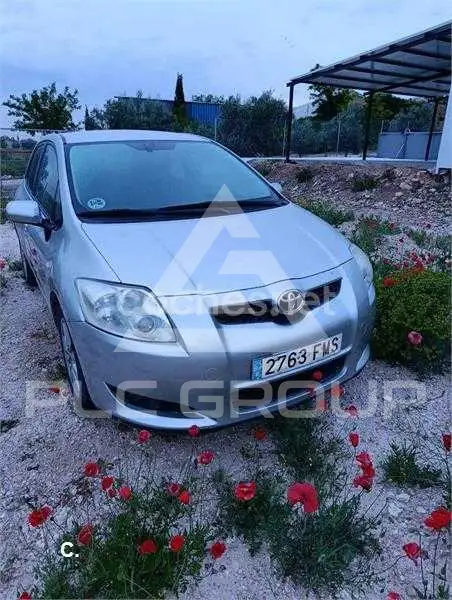 2007 Toyota AURIS