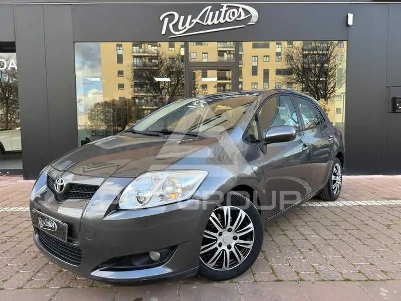 2007 Toyota AURIS
