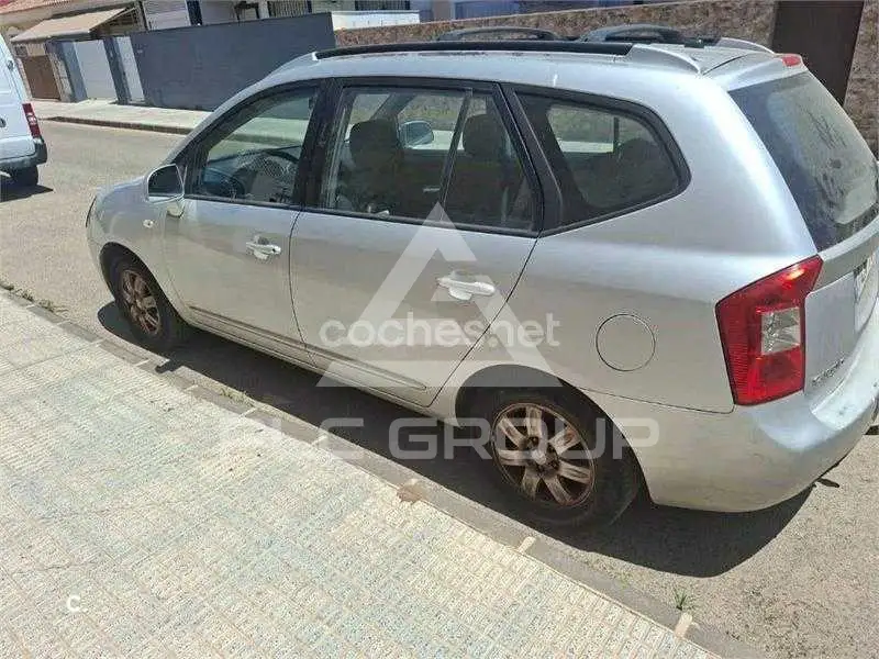 2007 KIA Carens