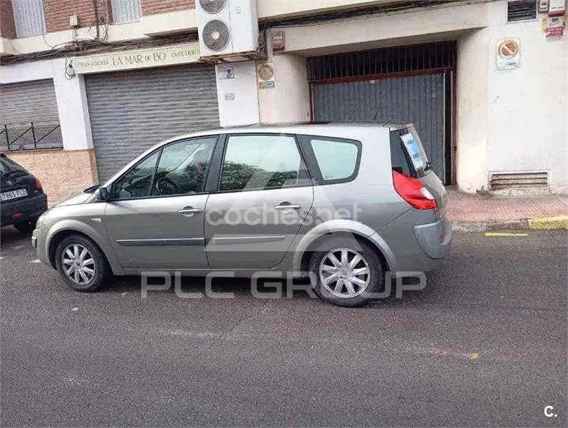 2007 Renault Scenic