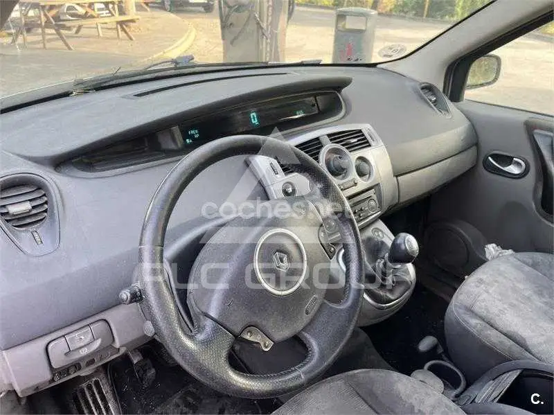 2007 Renault Scenic