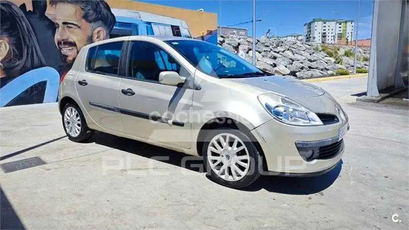 2007 Renault Clio