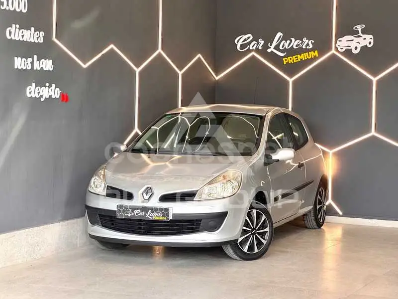 2007 Renault Clio