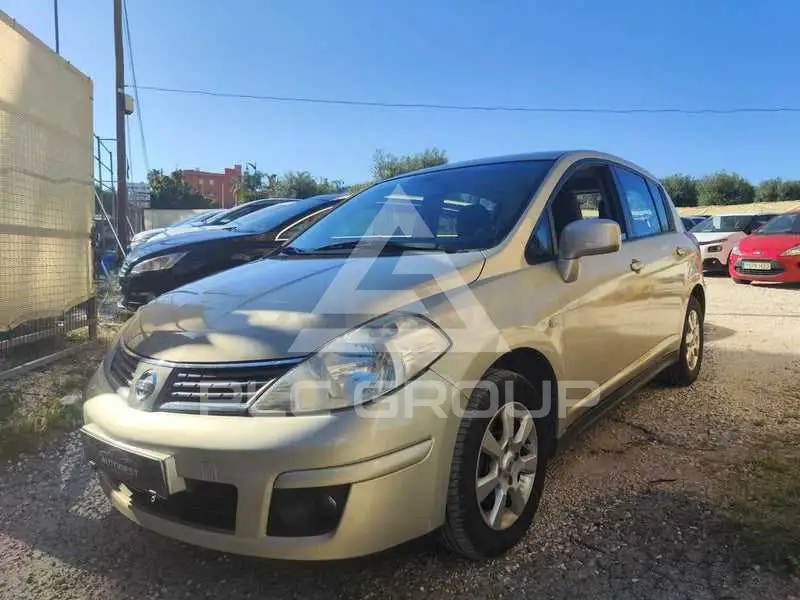 2008 Nissan Tiida