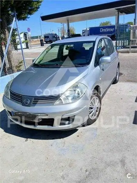 2008 Nissan Tiida