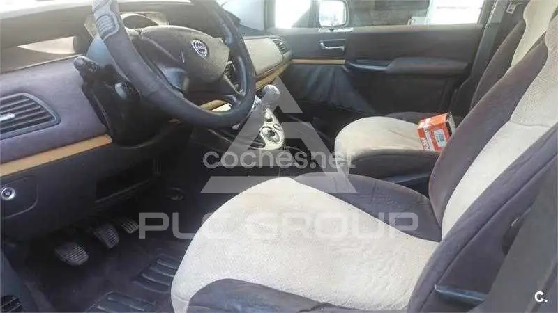 2008 Lancia Phedra