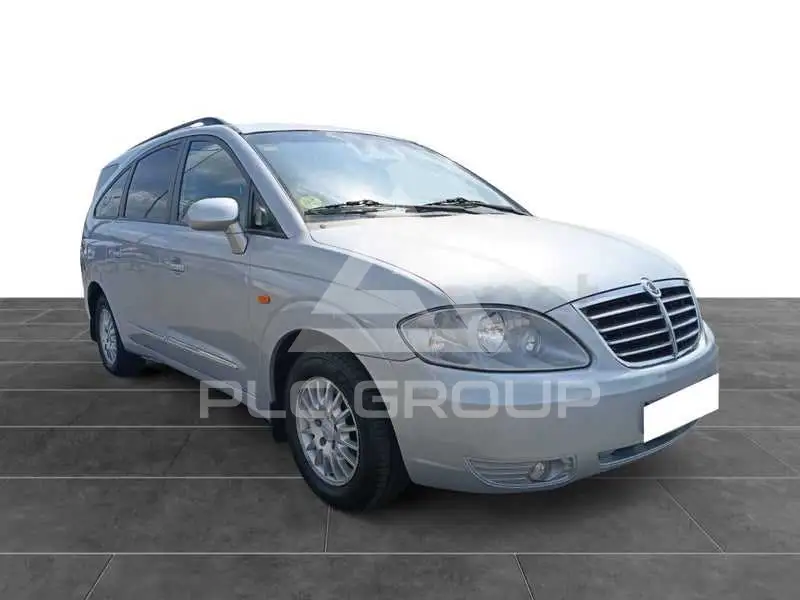 2008 Ssangyong Rodius