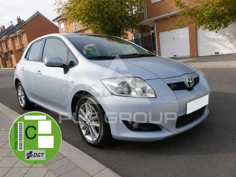 2008 Toyota AURIS